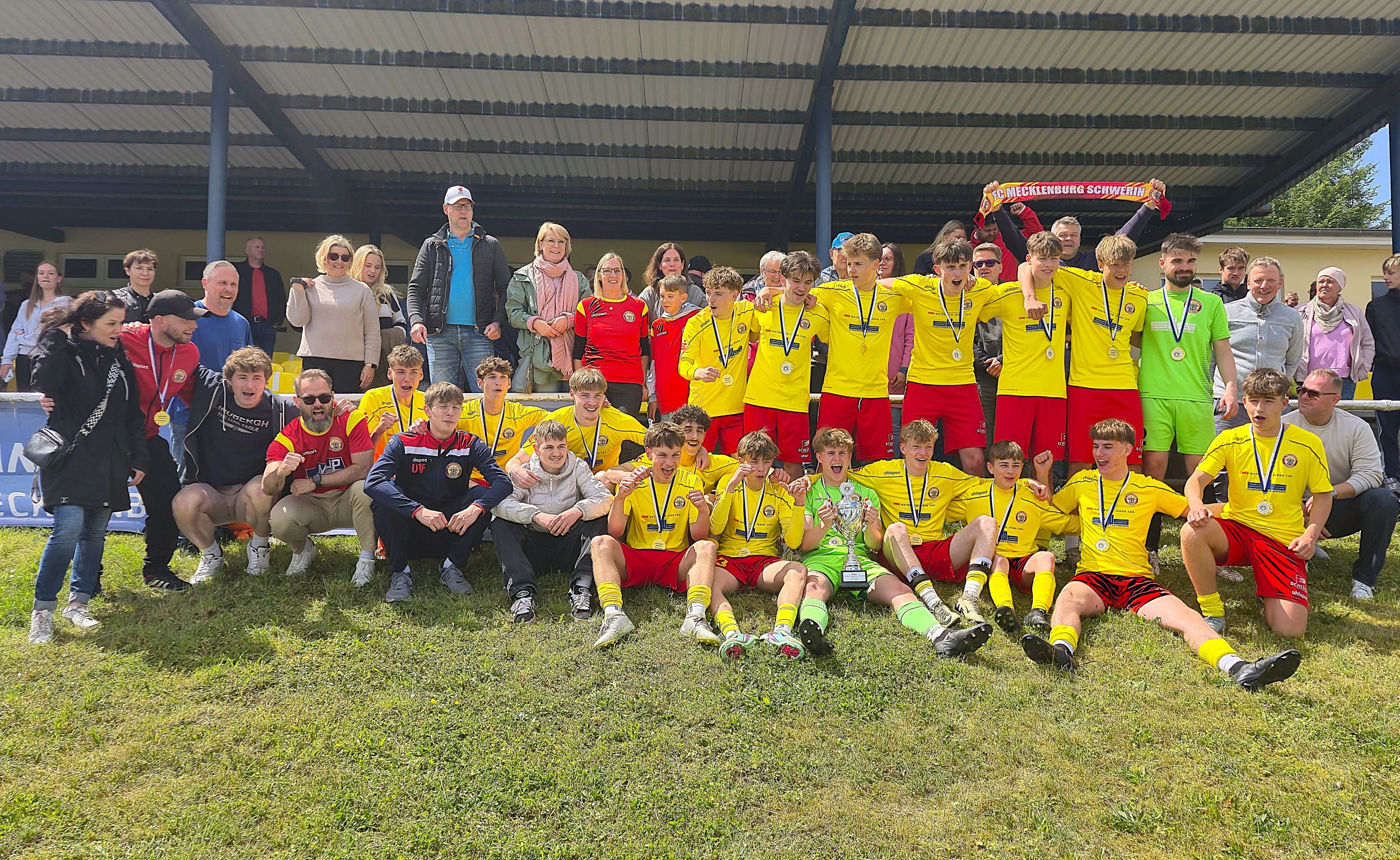 U11 und U17 streichen Pokalsiege ein